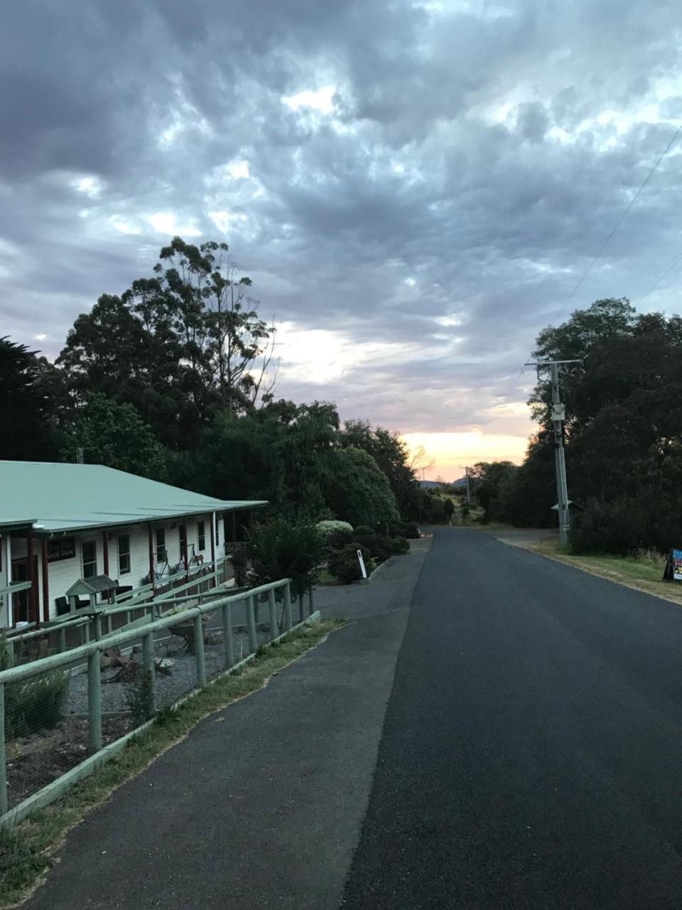 Tarra Bulga Guesthouse Balook Luaran gambar